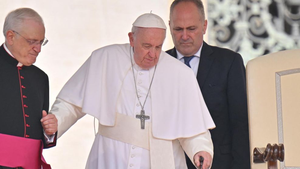 ¿Renunciará el Papa Francisco? Cardenal Ravasi habla sobre su posible dimisión