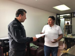 Firman convenio por medio millón de dólares para el mercado de La Libertad