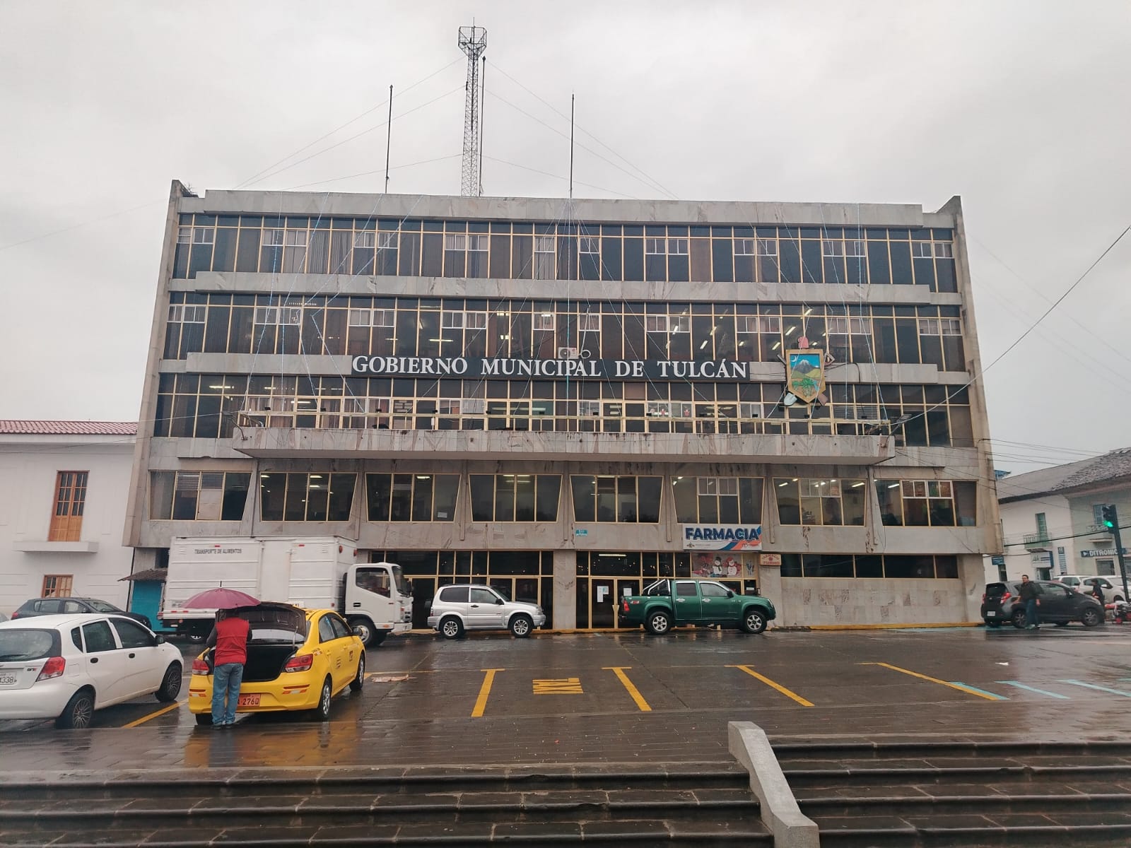 Municipio de Tulcán plantea eliminar las horas extras